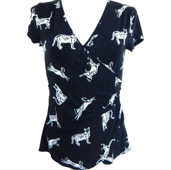 Modcloth Tops - Modcloth Faux Wrap Cat Skelton Top